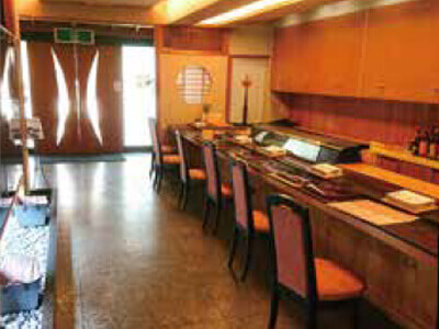 遊食処　あけぼの鮨内観