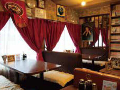 レストランロリエ内観